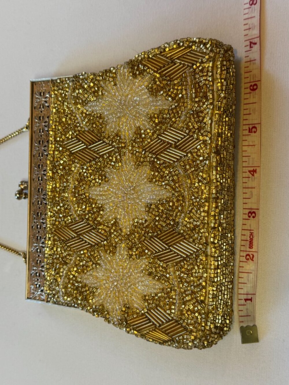 Vintage golden beaded evening bag kiss lock closure - Picture 5 of 9
